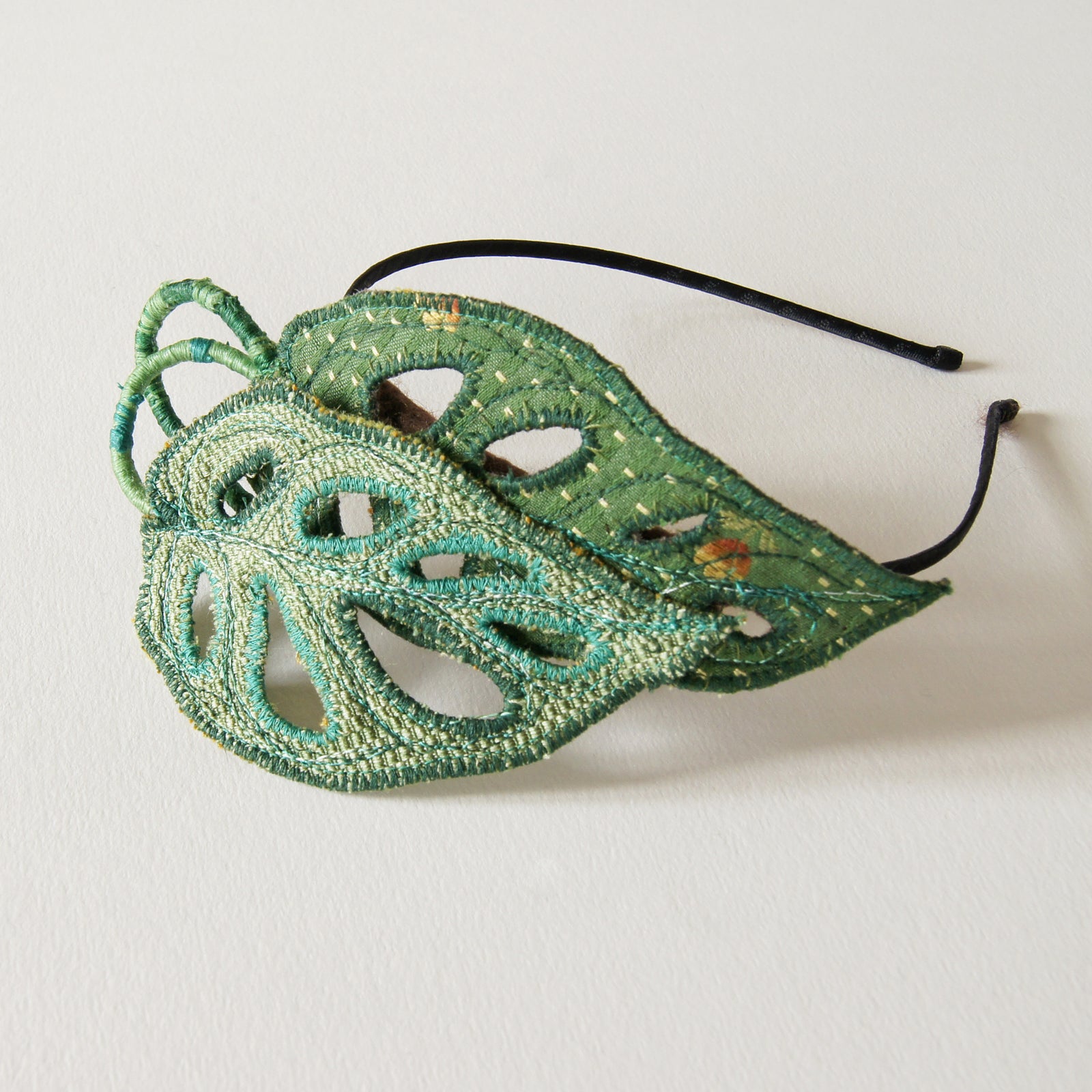 Monstera adansonii Leaves Headband, Tropical Leaf Fascinator