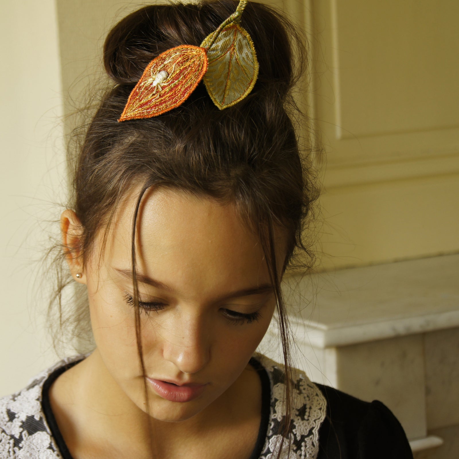 Lucky White Spider Leaves Hair Clips