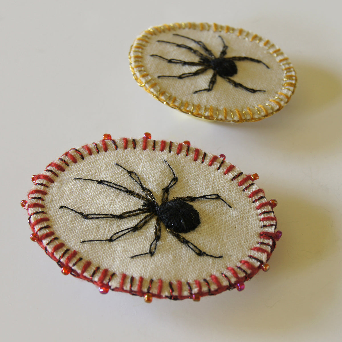 Embroidered Black Widow Spider Brooch Pin Arachnid Jewelry
