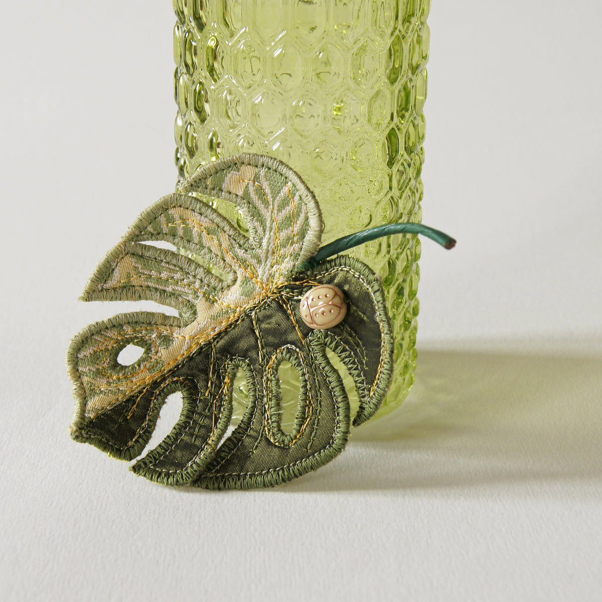 Monstera deliciosa brooch, Textile Jewelry