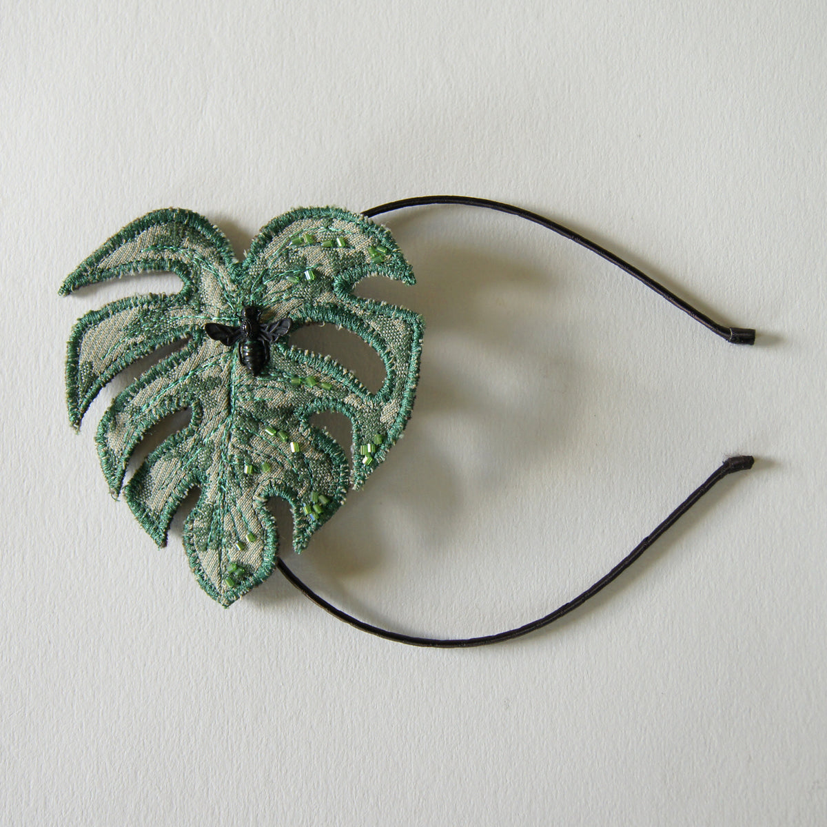 Monstera leaf headband in green jacquard