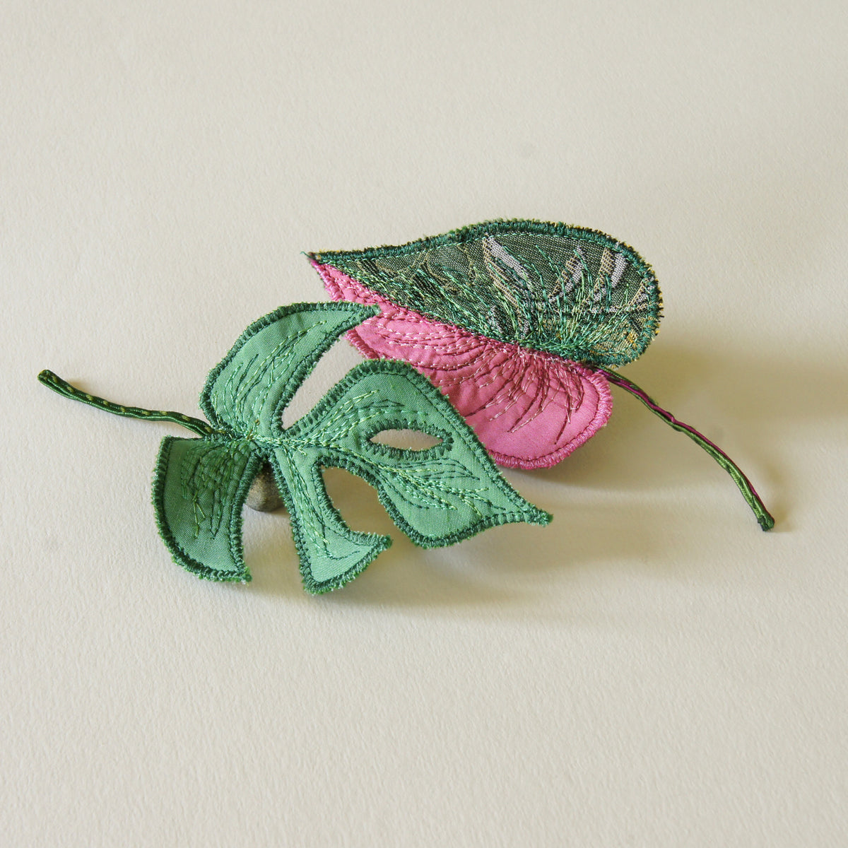 Rhaphidophora tetrasperma Brooch, Botanical Pin